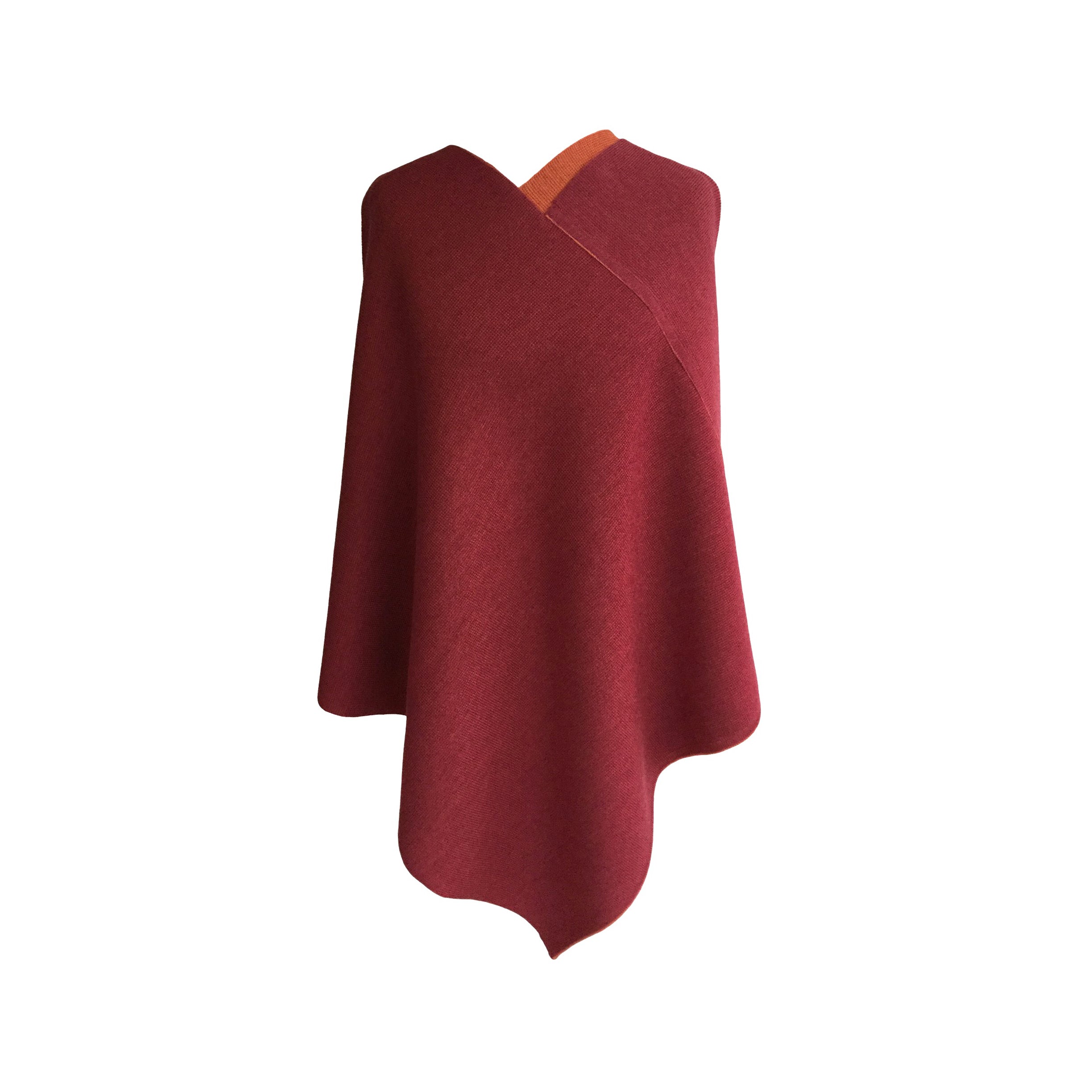 DreieckPoncho dick aus Merinowolle – Made in Austria