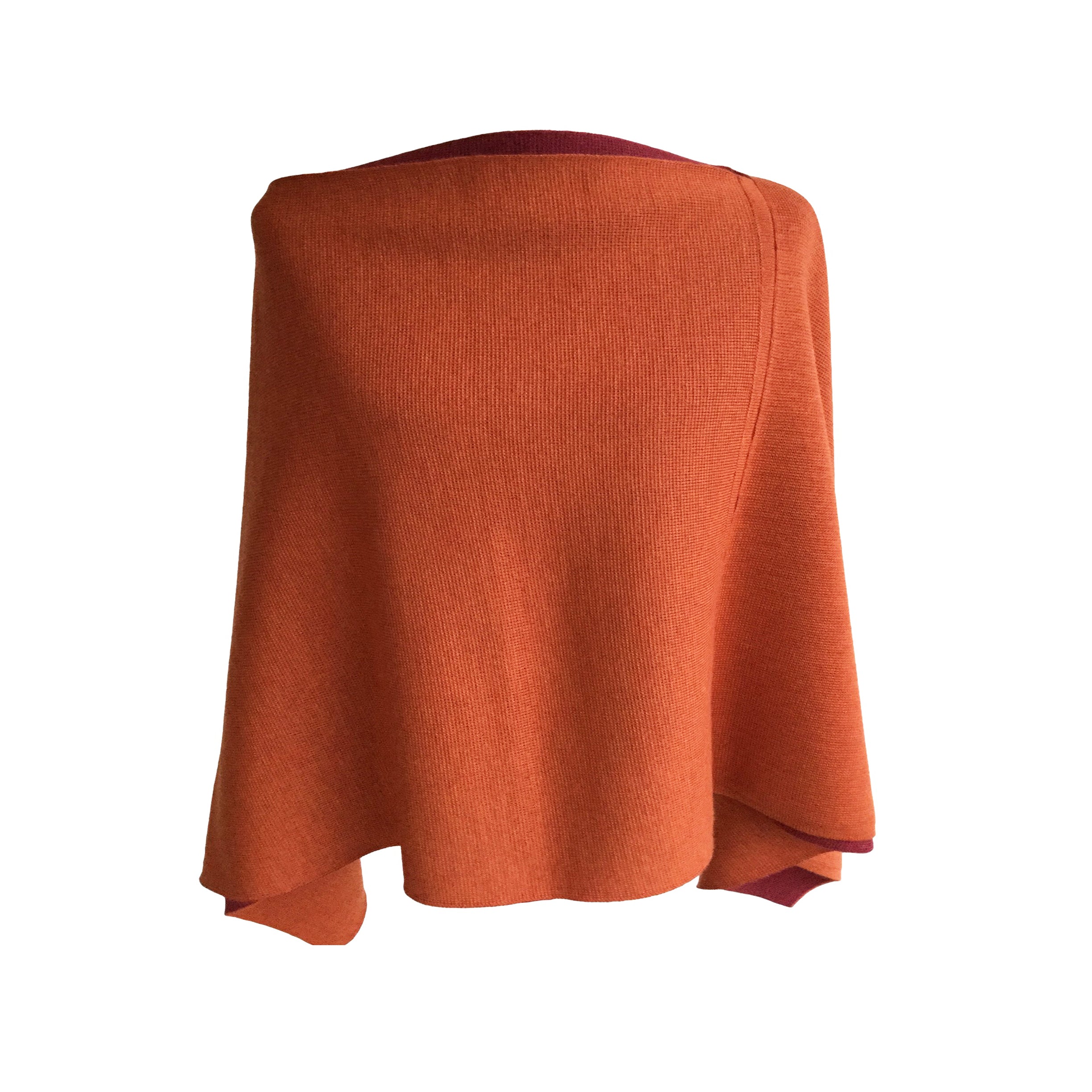 DreieckPoncho dick aus Merinowolle – Made in Austria
