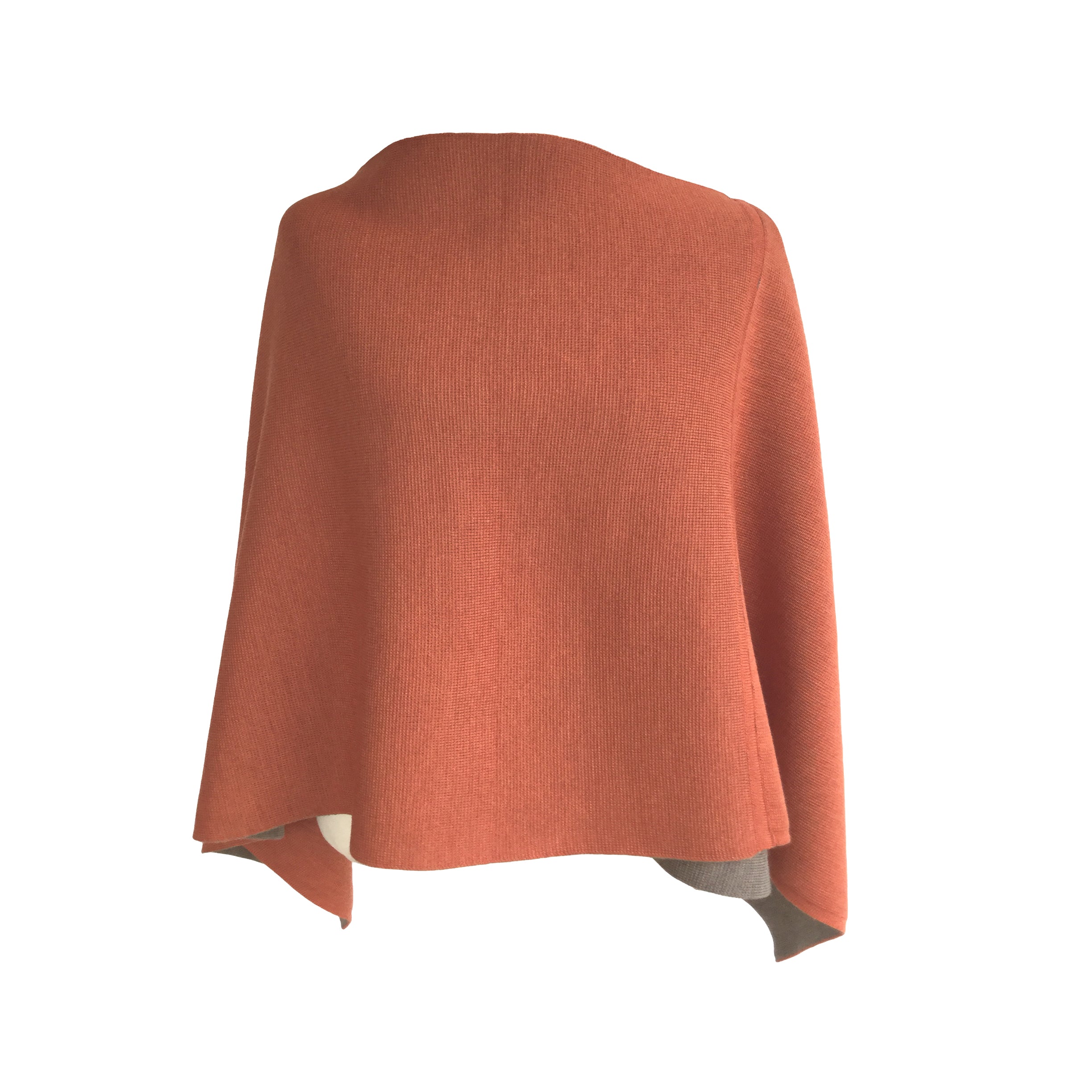 DreieckPoncho dick aus Merinowolle – Made in Austria