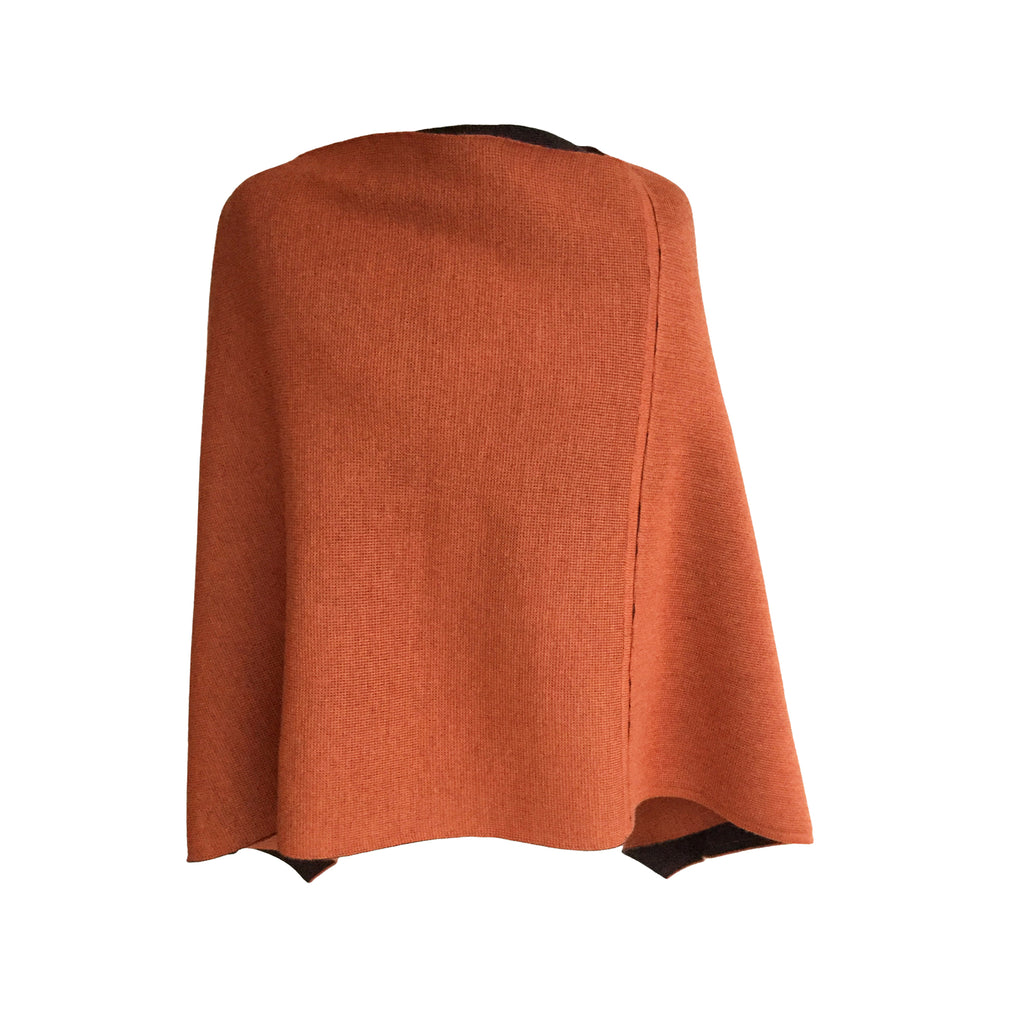DreieckPoncho dick aus Merinowolle – Made in Austria