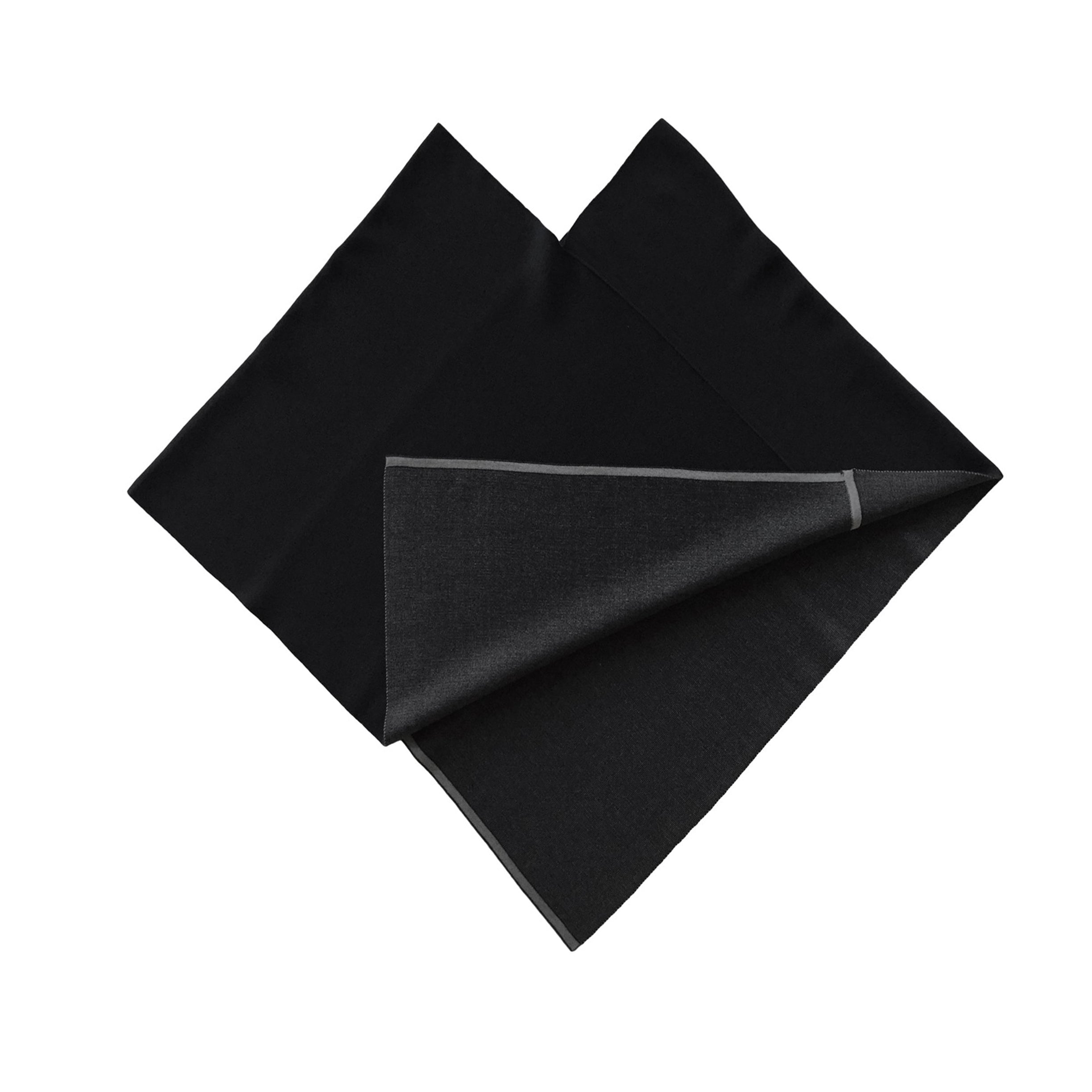DreieckPoncho dünn aus Merinowolle – Made in Austria