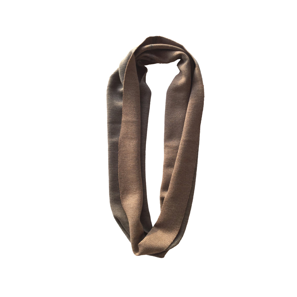 RundSchal aus Merinowolle – Made in Austria