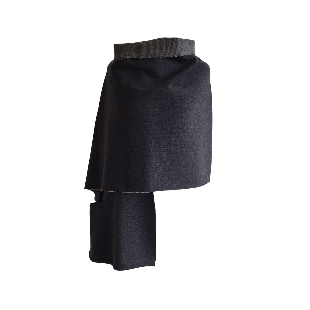 EIN LochSchal aus Merinowolle – Made in Austria