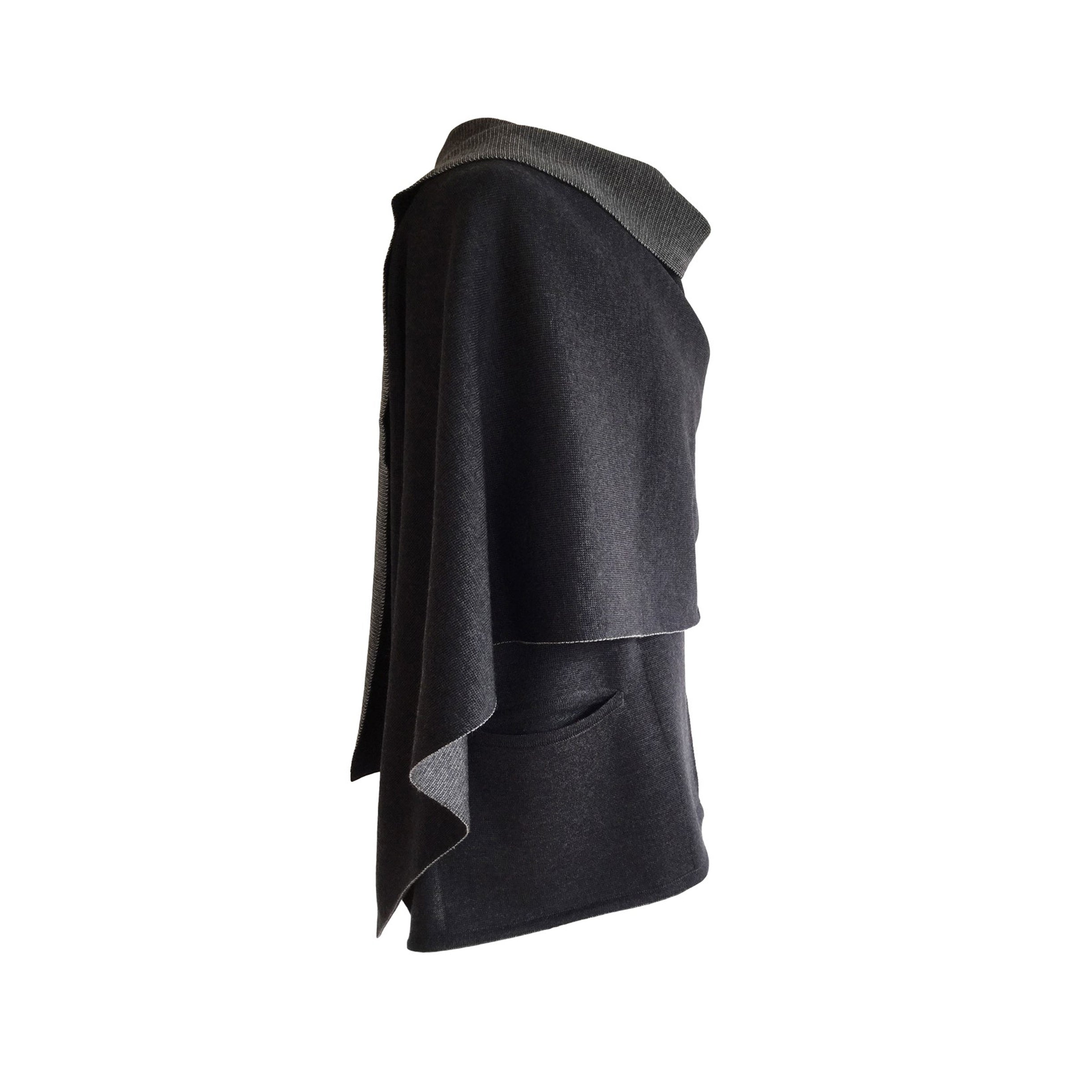 EIN LochSchal aus Merinowolle – Made in Austria